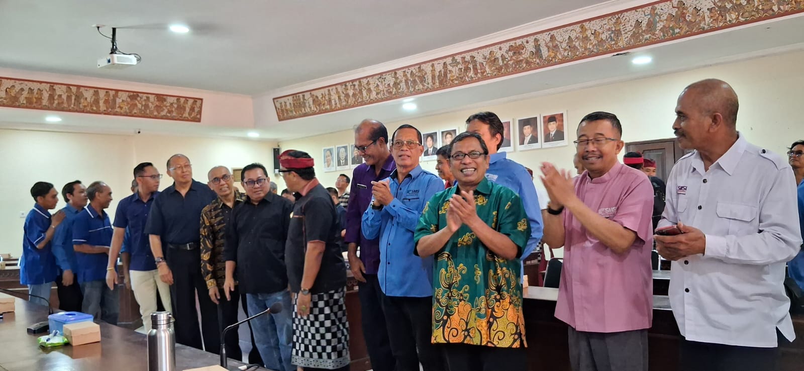 FGD SMSI Di Bali: Menambal Celah Hukum di ‘Singapura’ Baru